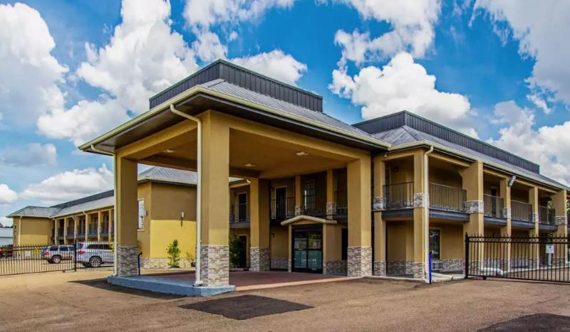 Econo Lodge Inn & Suites Jackson Exterior photo